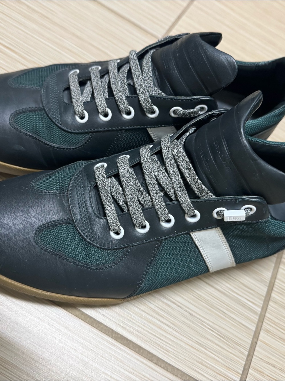 Dior Casual Lace-Up Sneakers in Black and Dark Green - Picture 2 of 3